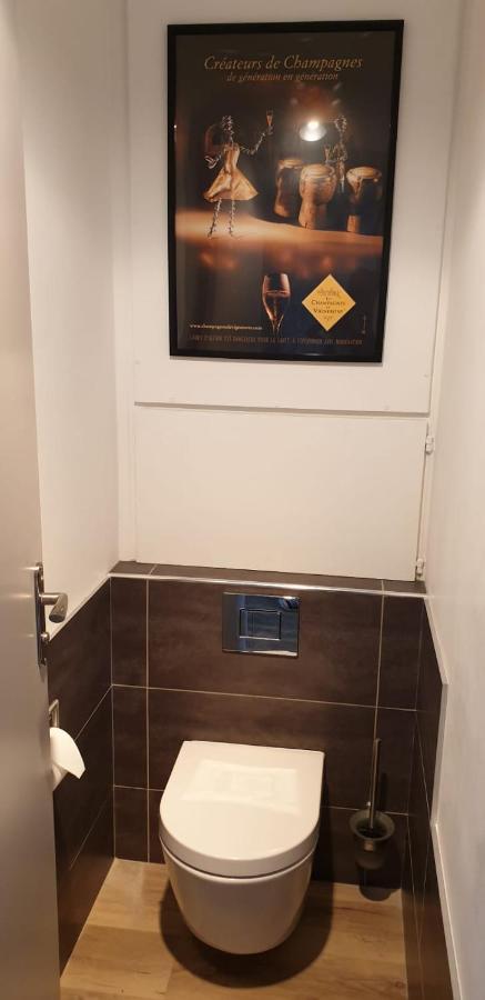 Coeur De Troyes T4 Terrasse 5Eme Etage Centre Ville Wifi Parking المظهر الخارجي الصورة
